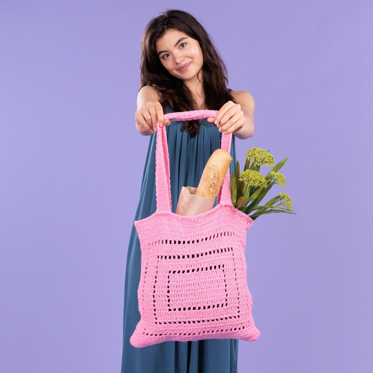 Caron Colorama Lacy Filet Crochet Tote Pattern | chain spaces, gift, beach