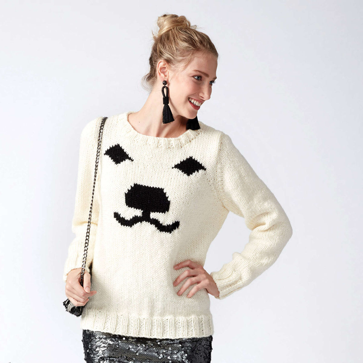 Patons Polar Bear Knit Holiday Sweater Pattern | winter, gift, bulky