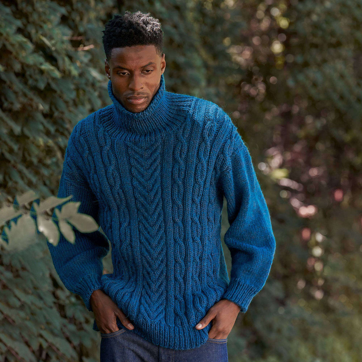 Patons Guildwood Cable Knit Pullover Pattern | stocking stitch, ribbed
