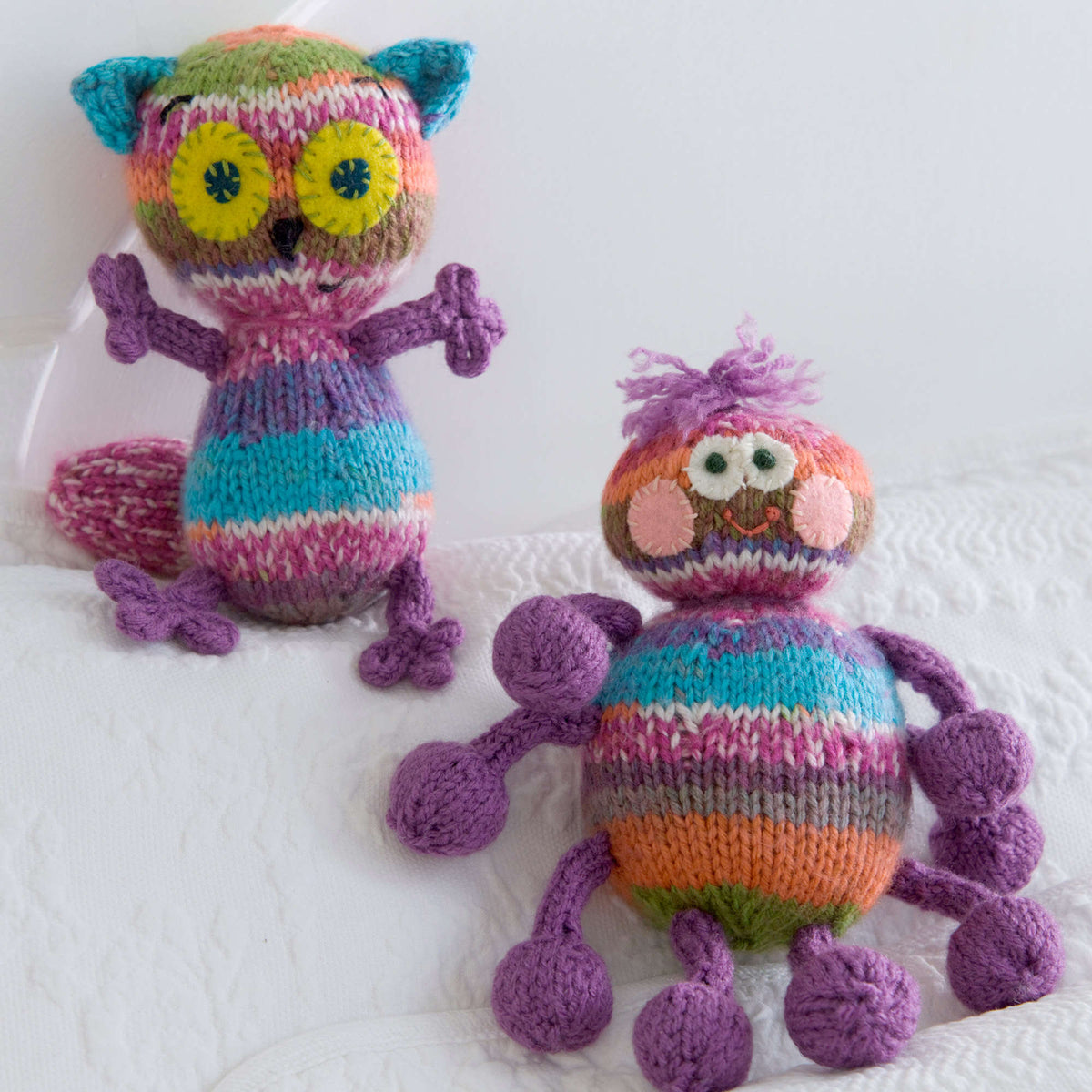 Red Heart Knit Sugar Glider and Spider Rattles Pattern | colorful, Baby