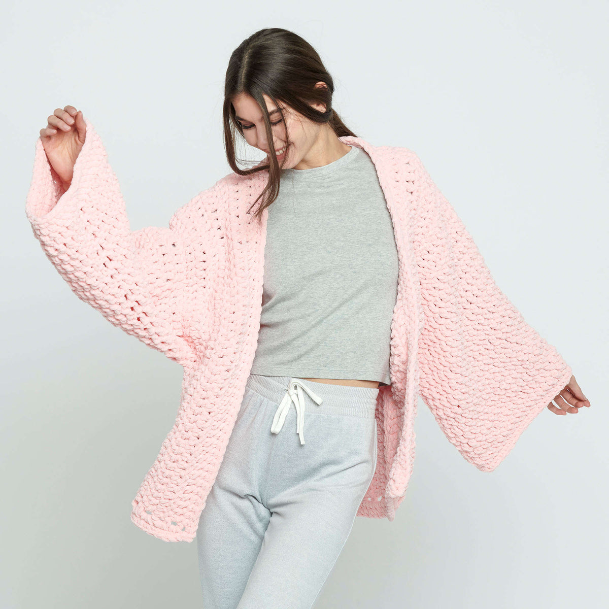 Bernat Cozy Oversized Crochet Cardigan Pattern | seaming, rounds, rows