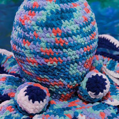 Bernat Coral the Crochet Octopus Amigurumi Pattern | seamed, colors