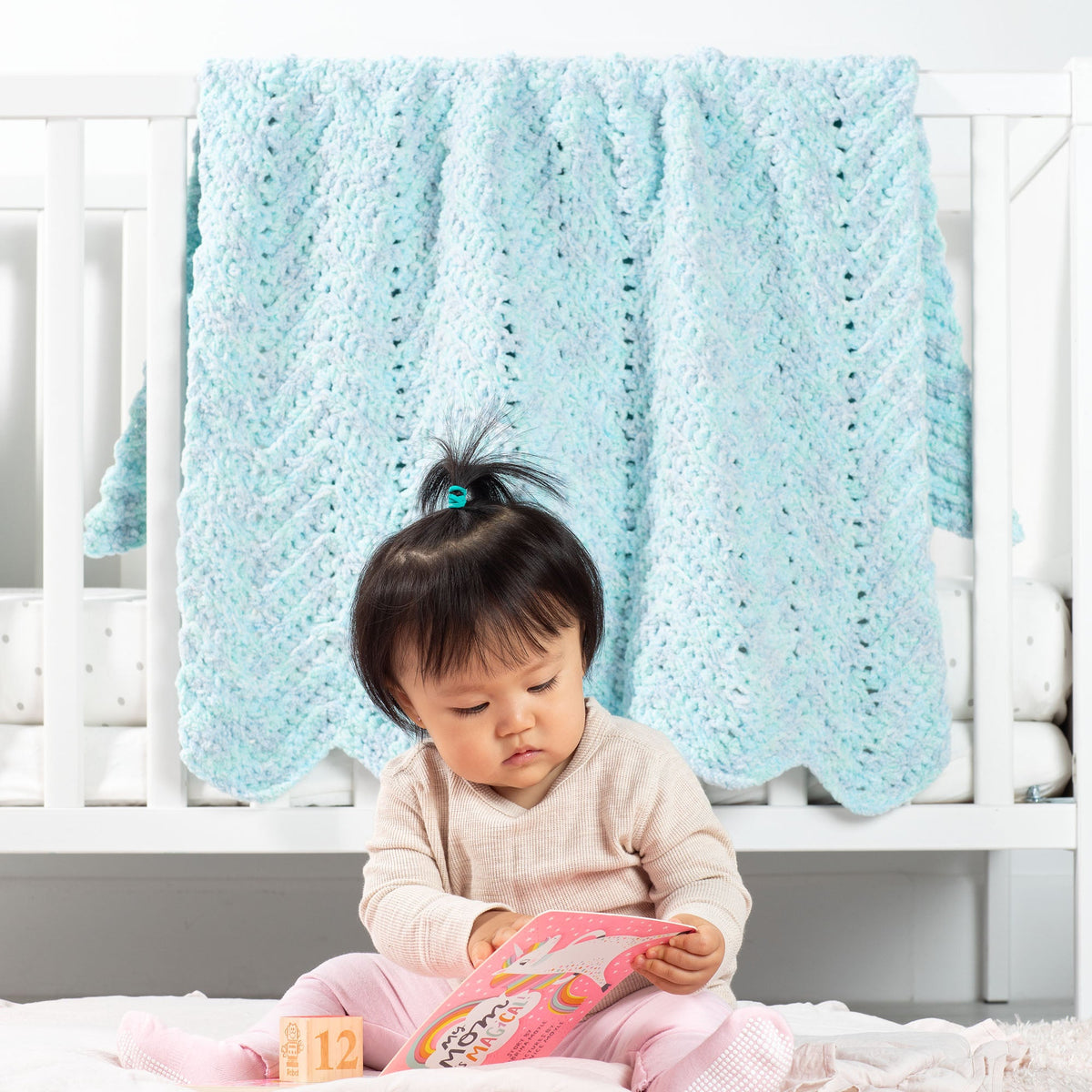 Bernat Baby Ripple Crochet Blanket Pattern | back loop, increases, nursery