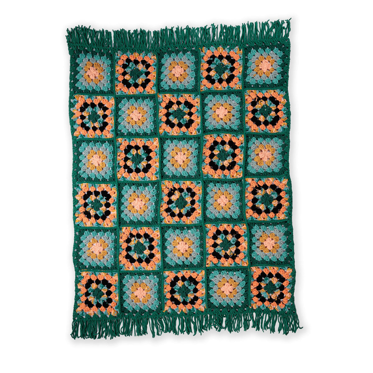 Bernat Snuggle Squares Crochet Granny Blanket Pattern | slip stitch, fringe