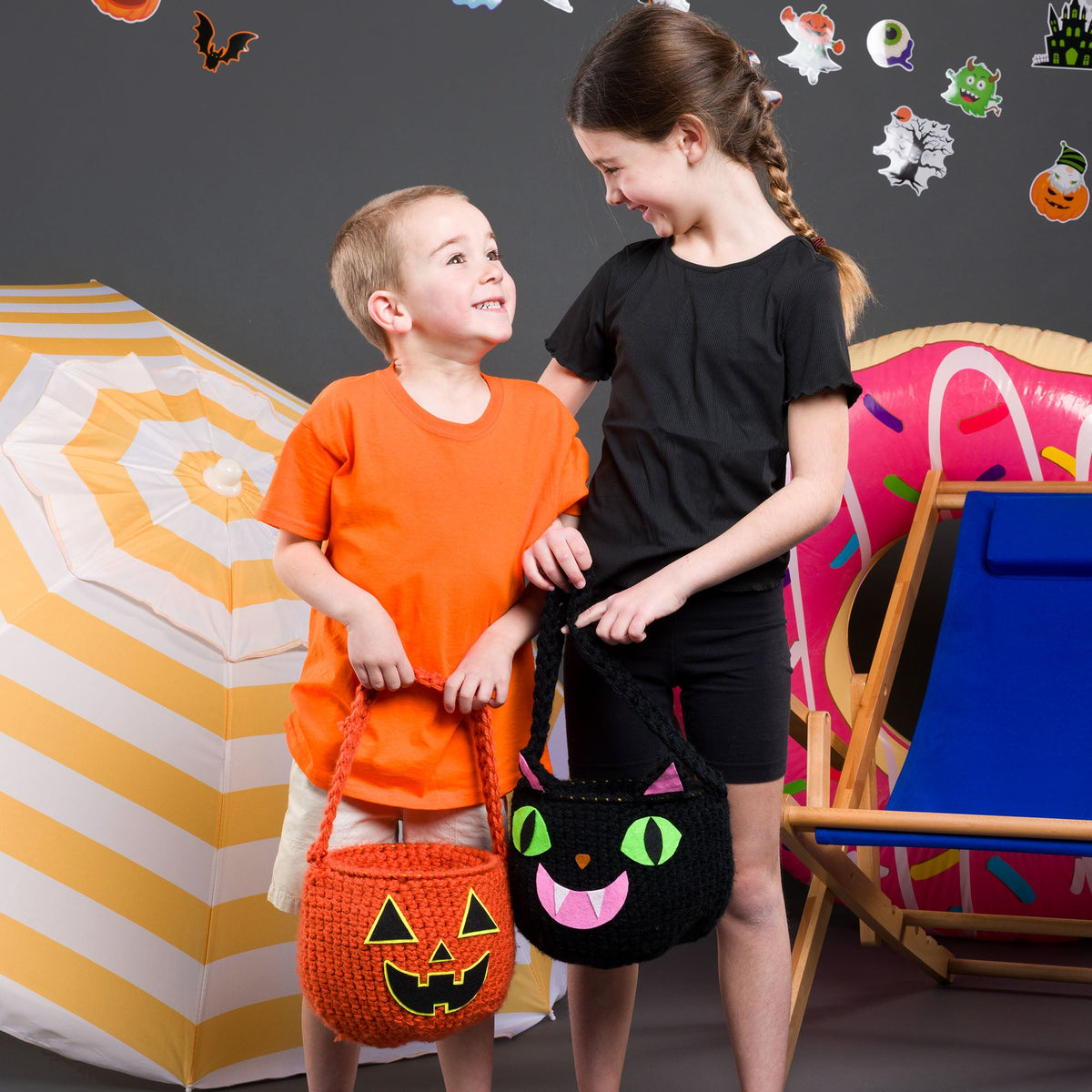 Bernat Happy Hauntings Crochet Candy Baskets Pattern | slip stitch, Home
