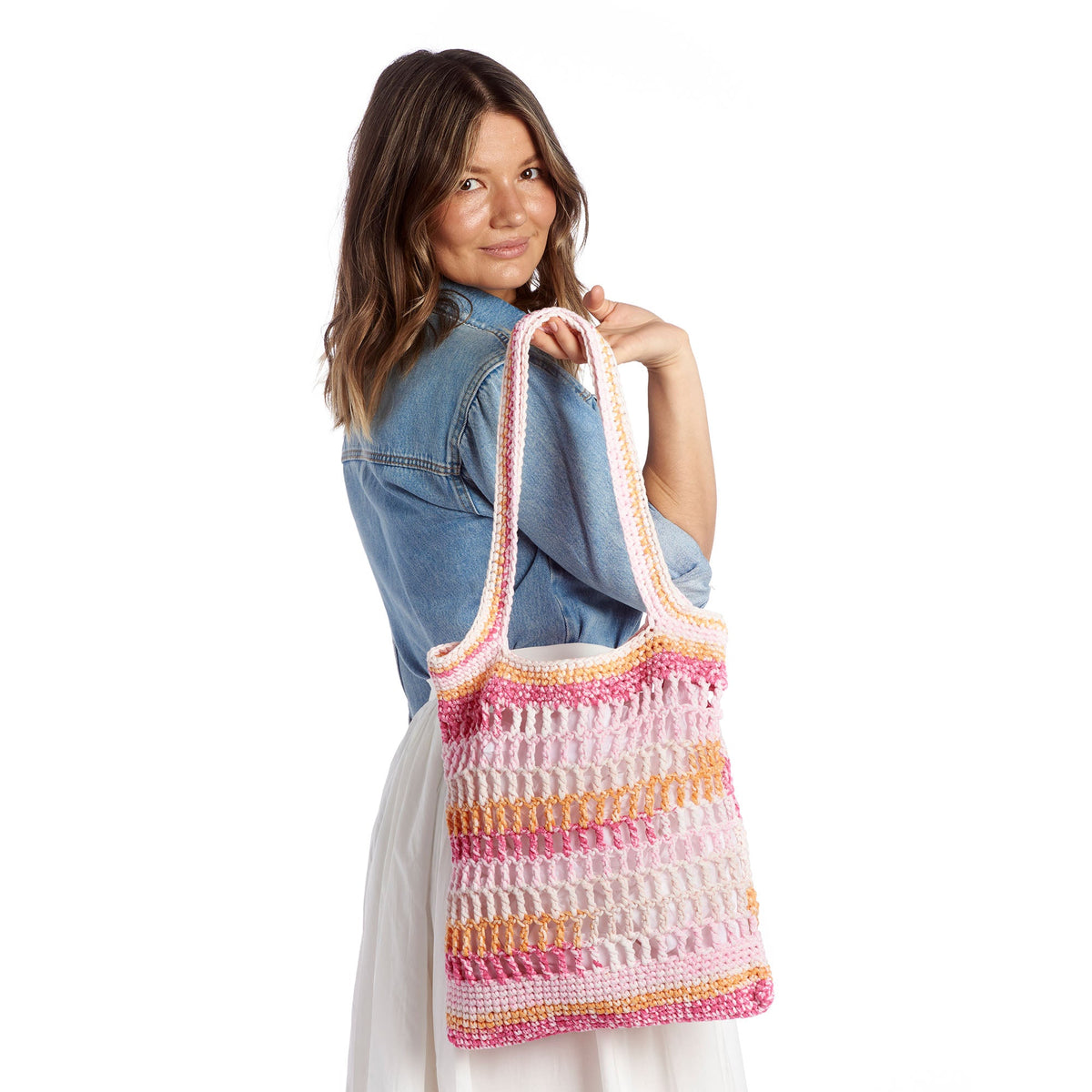 Bernat Out and About Crochet Tote Pattern | Maker Splash, mesh, colors
