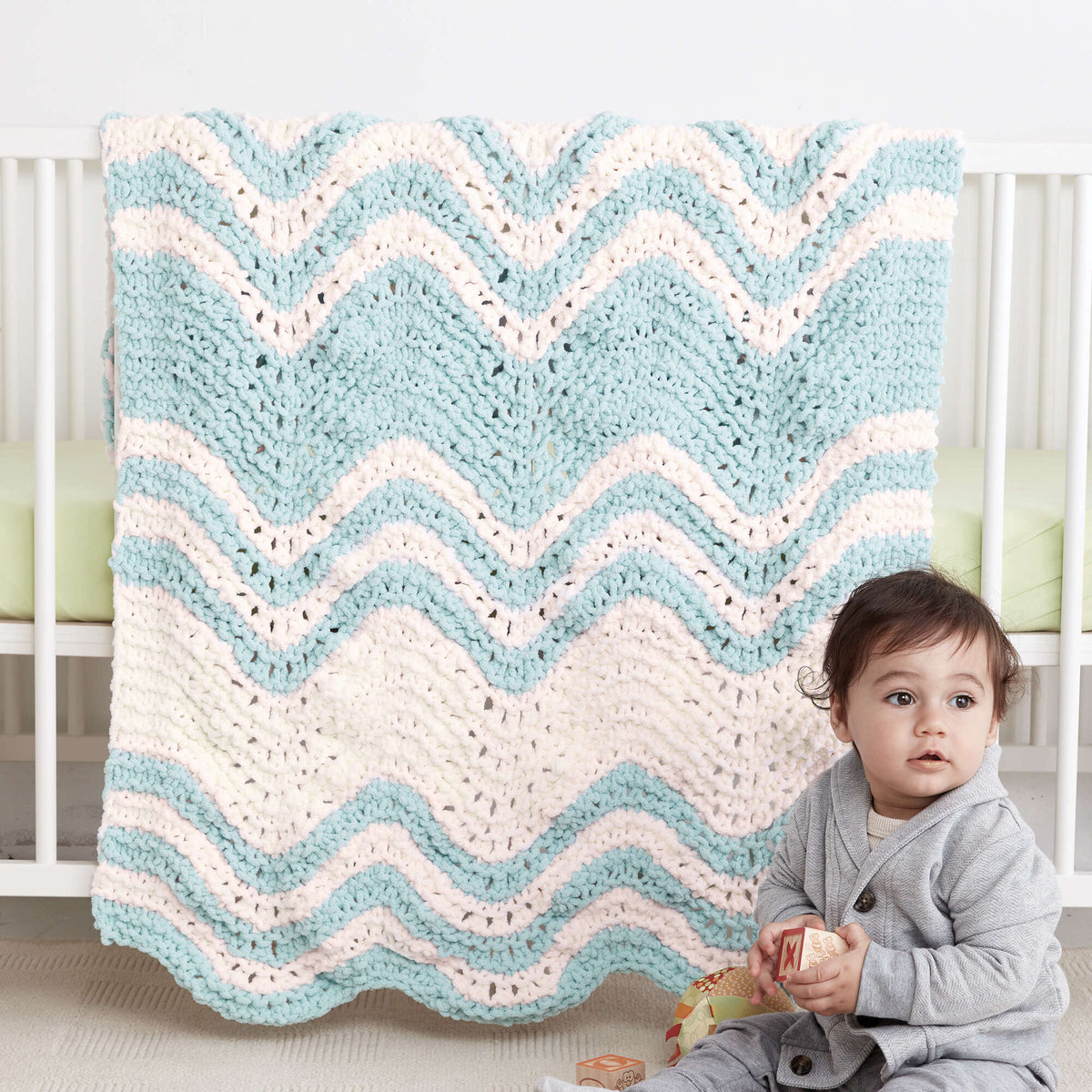 Bernat Garter Ripple Stripes Knit Baby Blanket Pattern | lace, bulky