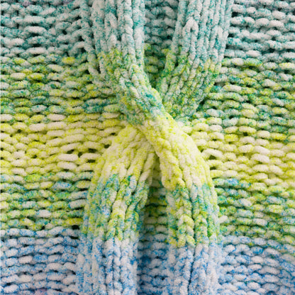 Bernat Cable Cloud Knit Blanket Pattern | increases, decreases, bulky