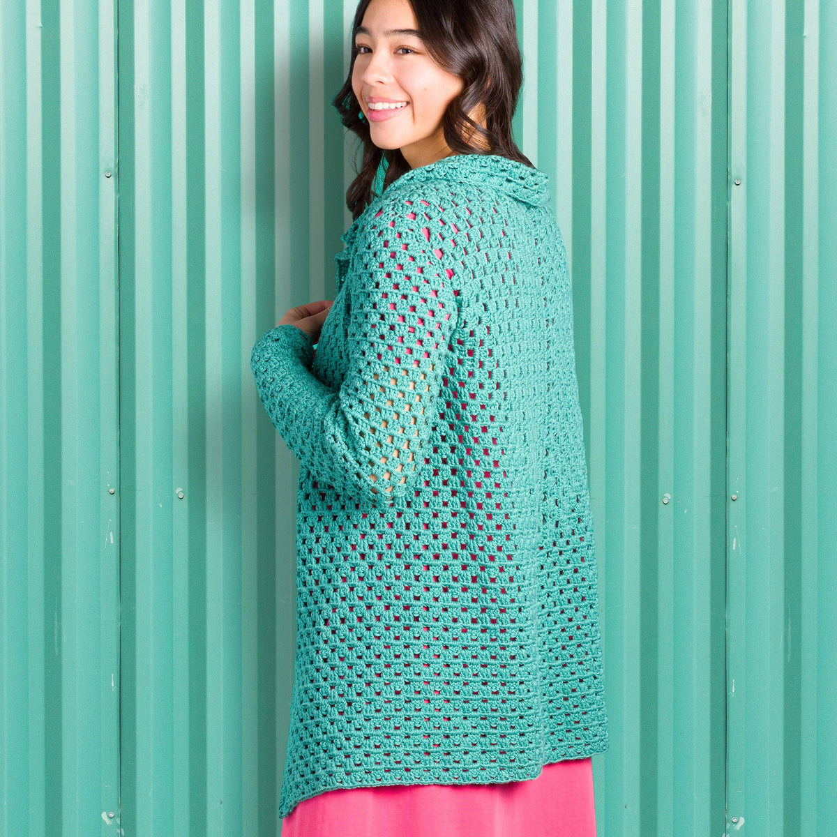 Caron Granny Cluster Crochet Cardigan Pattern | increases, assembly