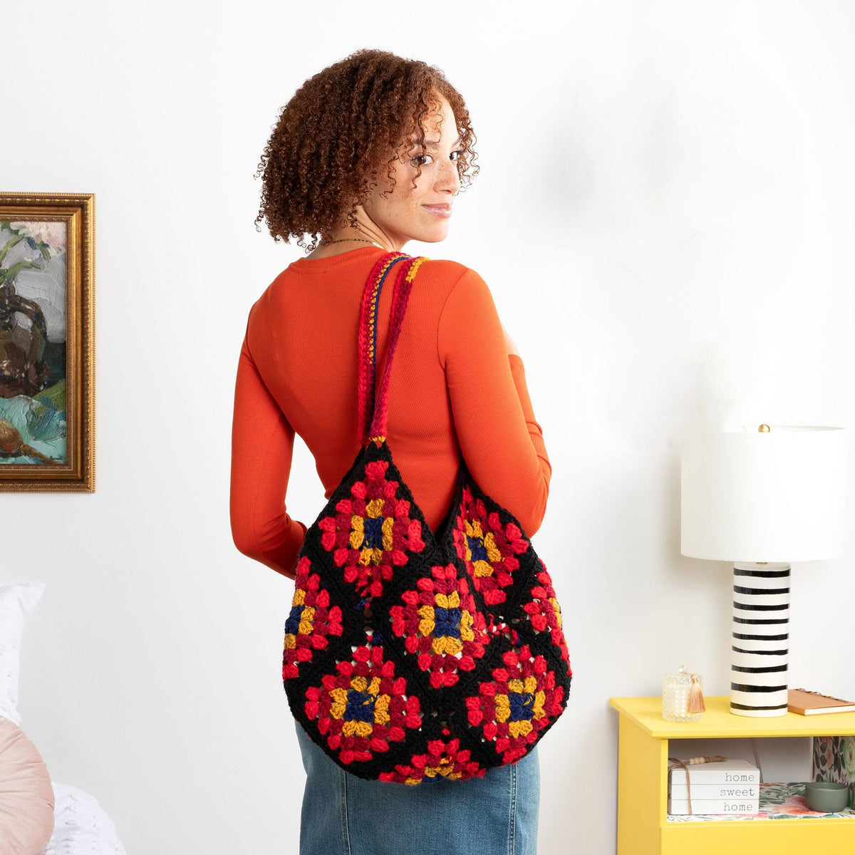 Red Heart In the Bag Granny Crochet Tote Pattern | daily essentials, colors