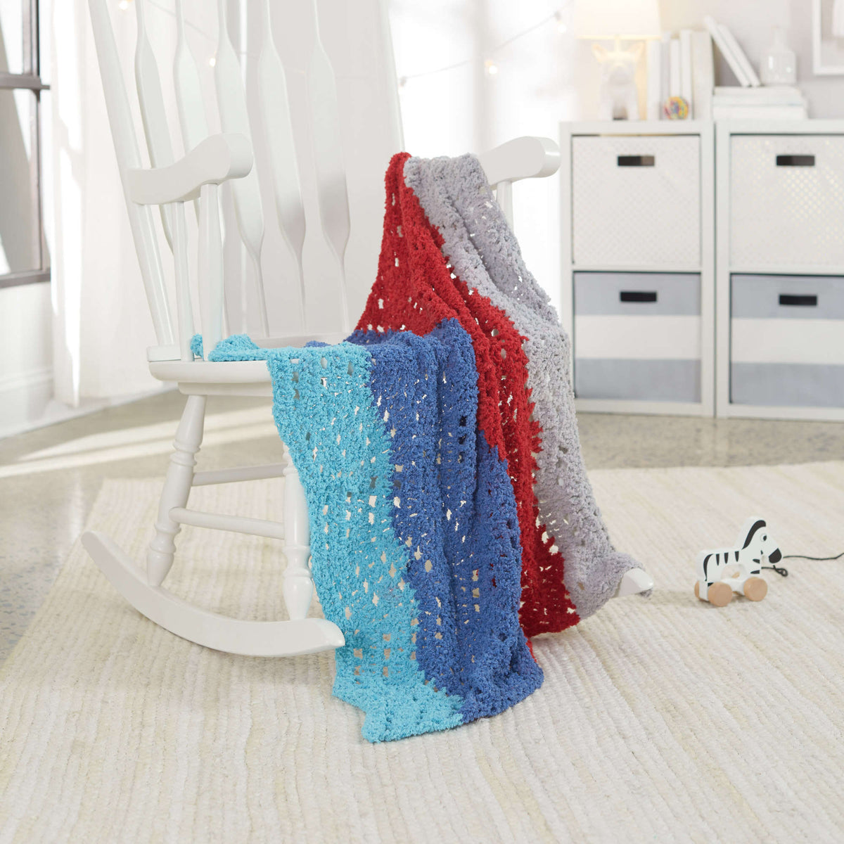 Red Heart One-Ball Gentle Ripple Crochet Baby Blanket Pattern | gifts, Easy