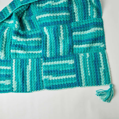 Red Heart Crochet Wavy Squares Throw Pattern | stripes, self-striping