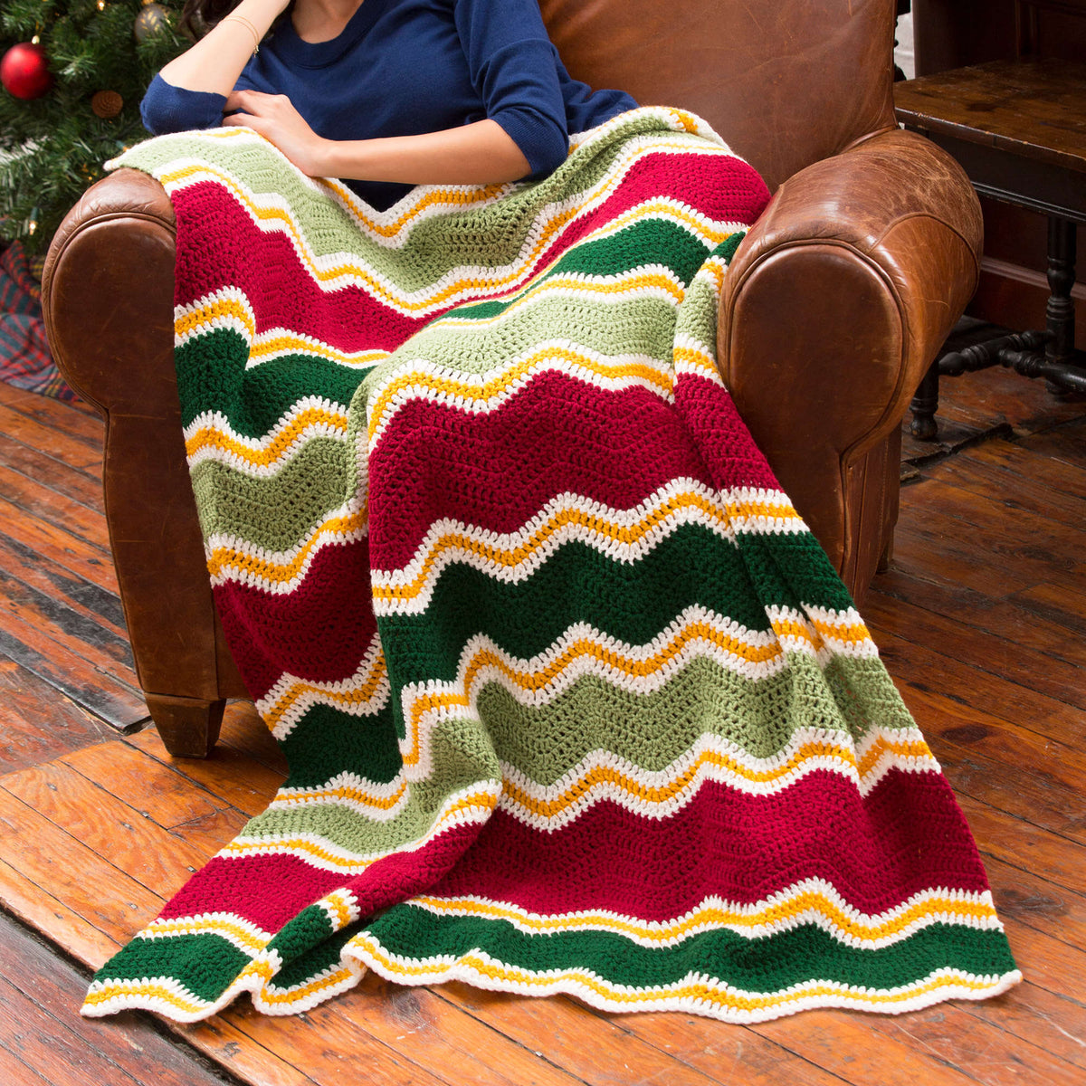 Red Heart Crochet Holiday Chevron Throw Pattern | Super Saver, colors