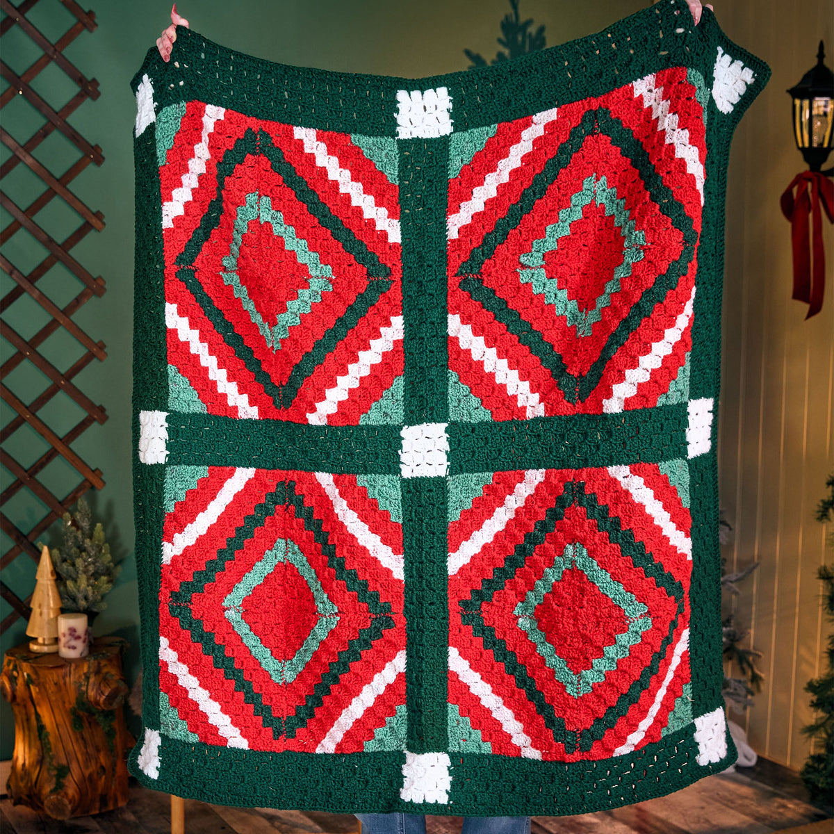 Red Heart Crochet Quilted Classic Christmas Blanket Pattern | All, motifs