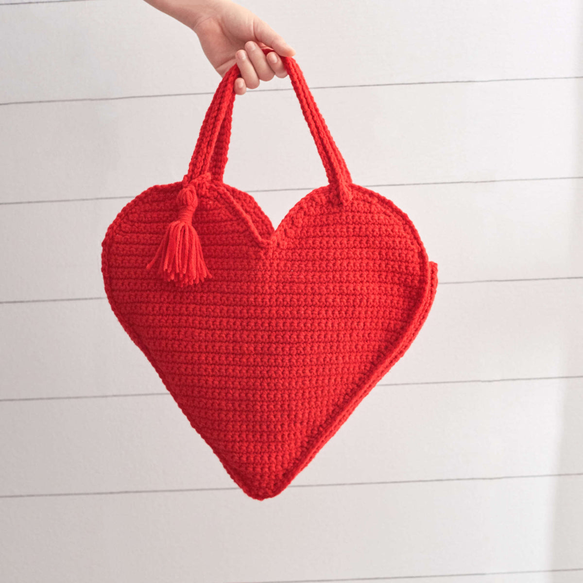 Red Heart Crochet Heart Tote Bag Pattern | Super Saver, gift, Bags/Purses