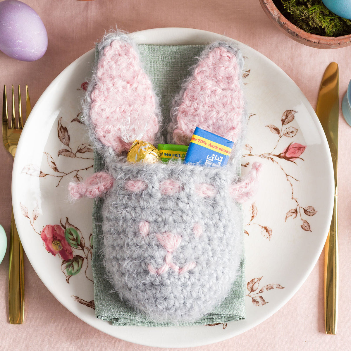 Red Heart Crochet Bunny Treat Bag Pattern | sewn on, rows, gift