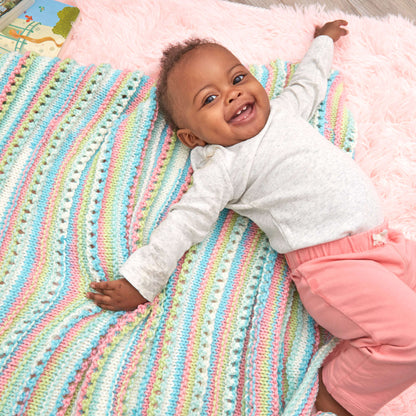 Red Heart Self-Striping Knit Baby Blanket Pattern | gift, nursery, stripes