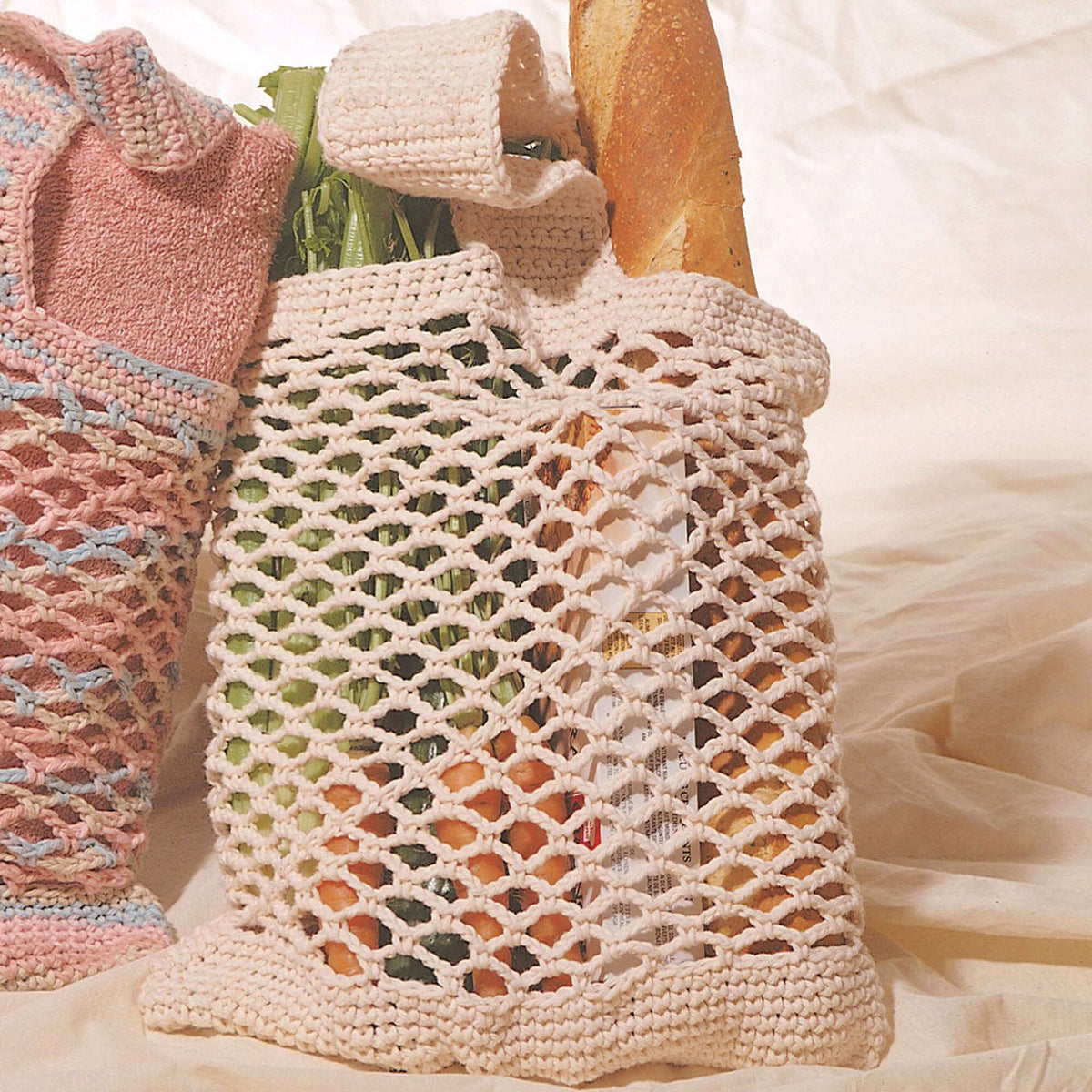 Lily Sugar'n Cream Crochet Market Bag Pattern | mesh, beach, colors