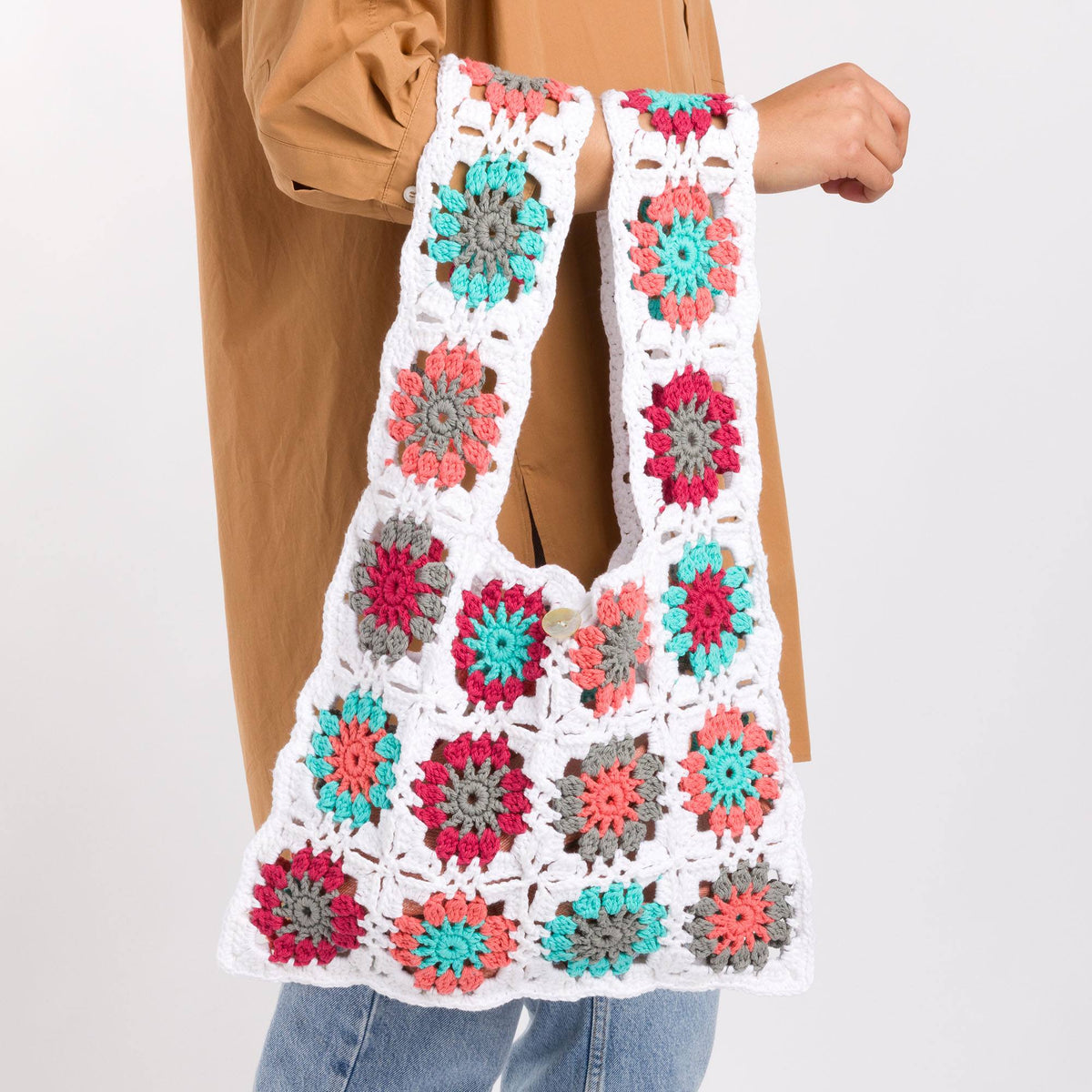 Lily Sugar'n Cream Crochet Radiant Motifs Tote Bag Pattern | Women, Easy